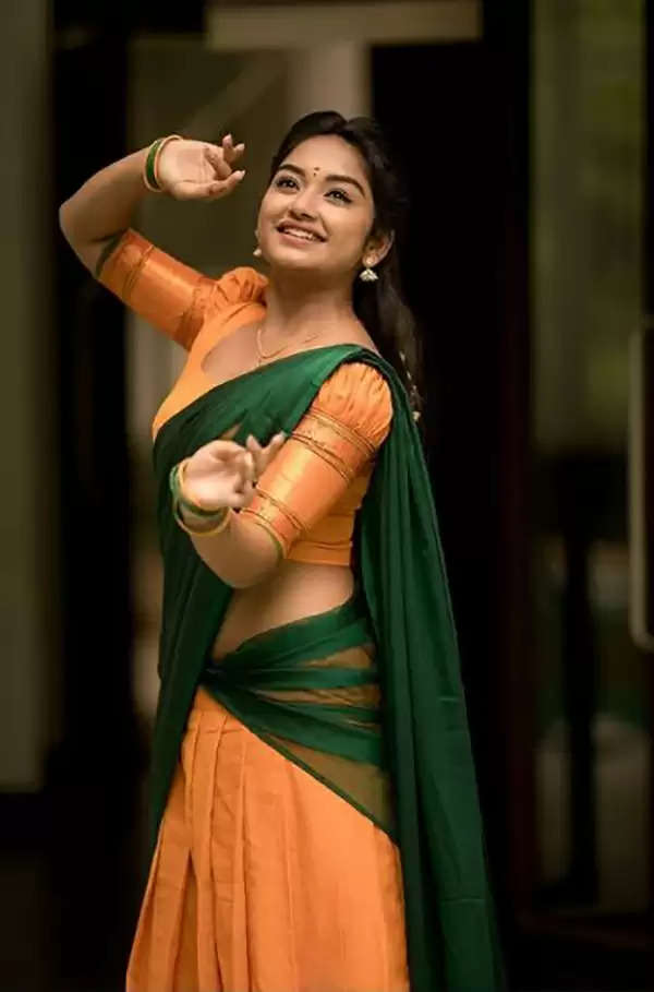 க வ ர் ச் சி ஆட்டம் போட்ட சித்தி 2 சீரியல் நடிகை ப்ரீத்தி ..!! உருகும் இளசுகள்!!